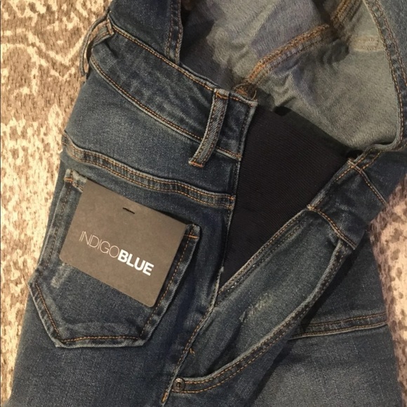 Maternity Overalls - Picture 7 of 8